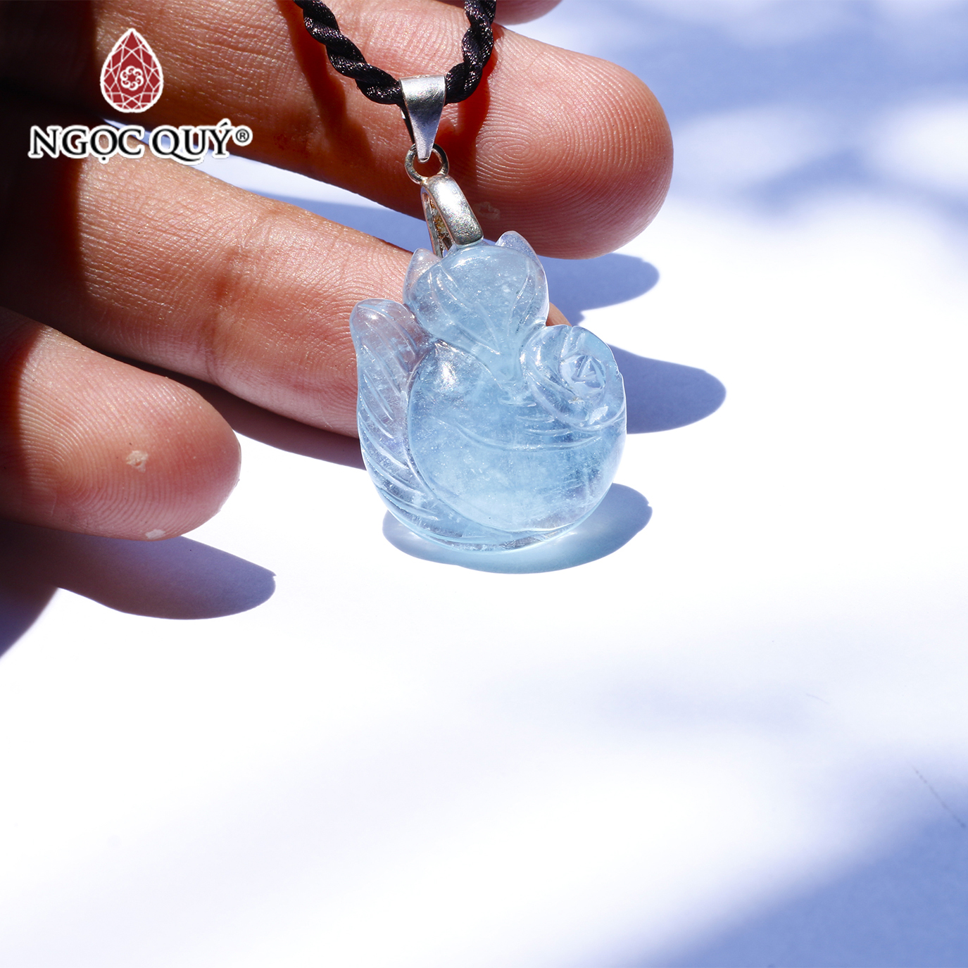 Mặt dây chuyền hồ ly 9 đuôi aquamarine mệnh thủy, mộc - Ngọc Quý Gemstones