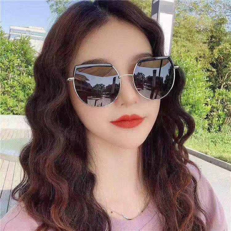 2021 Women's SunGlasses Fashion Sunglasses Large Thick Square Frame Eyeglasses