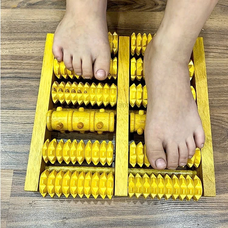 Dụng Cụ Massage Chân Bằng Gỗ 6 Hàng Đại Bàn Lăn Chân Gỗ Massage 6 Hàng