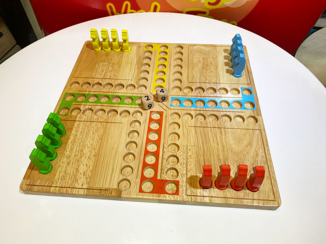 Bộ cờ tứ mã, cờ cá ngựa bằng gỗ tự nhiên cao cấp bền đẹp cho mọi lứa tuổi, boardgame có hướng dẫn