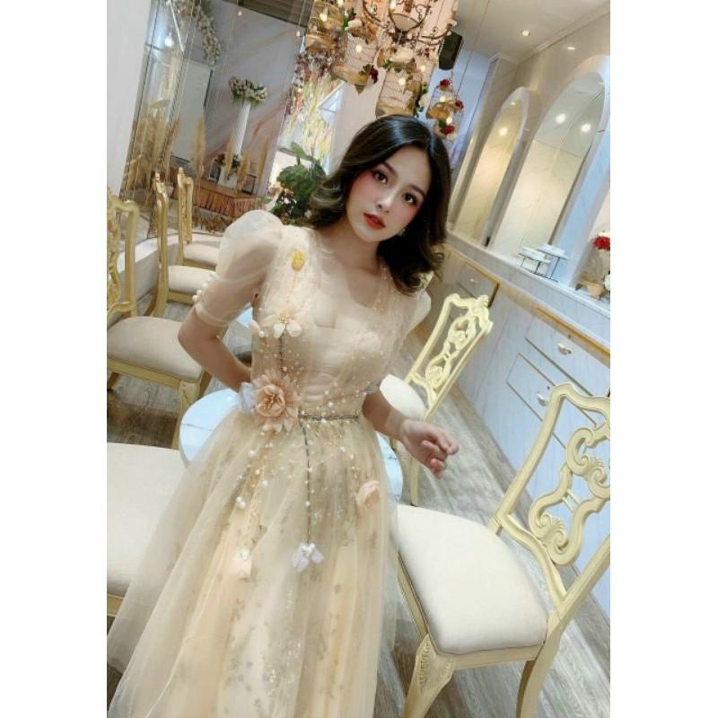 ĐẦM XOÈ CÔNG CHÚA TAY LỠ ĐÍNH HOA KẾT ĐÁ