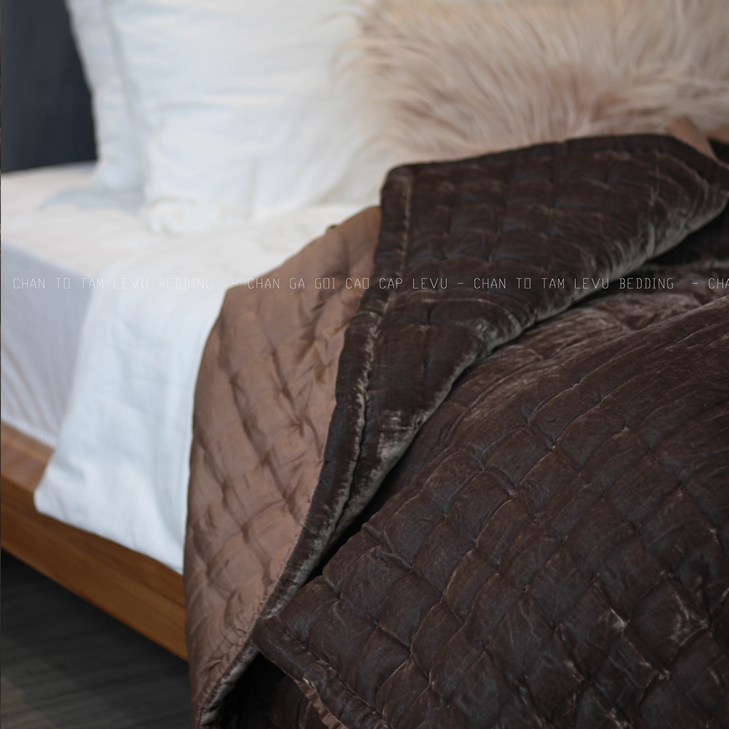 Chăn Nhung Lụa Chần Bông Điều Hòa Cao Cấp Dùng Bốn Mùa - Chăn Khâu Sa Hạt Màu Coffee Blue I Silk Velvet Blanket.