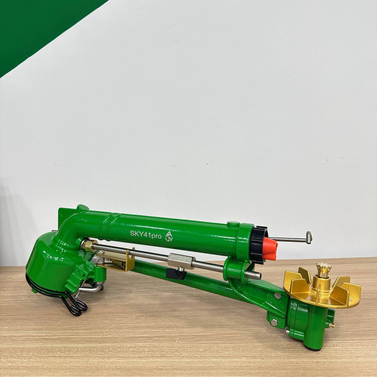Béc vòi tưới cà phê Sky41 Pro bán kính 41m ren 49mm
