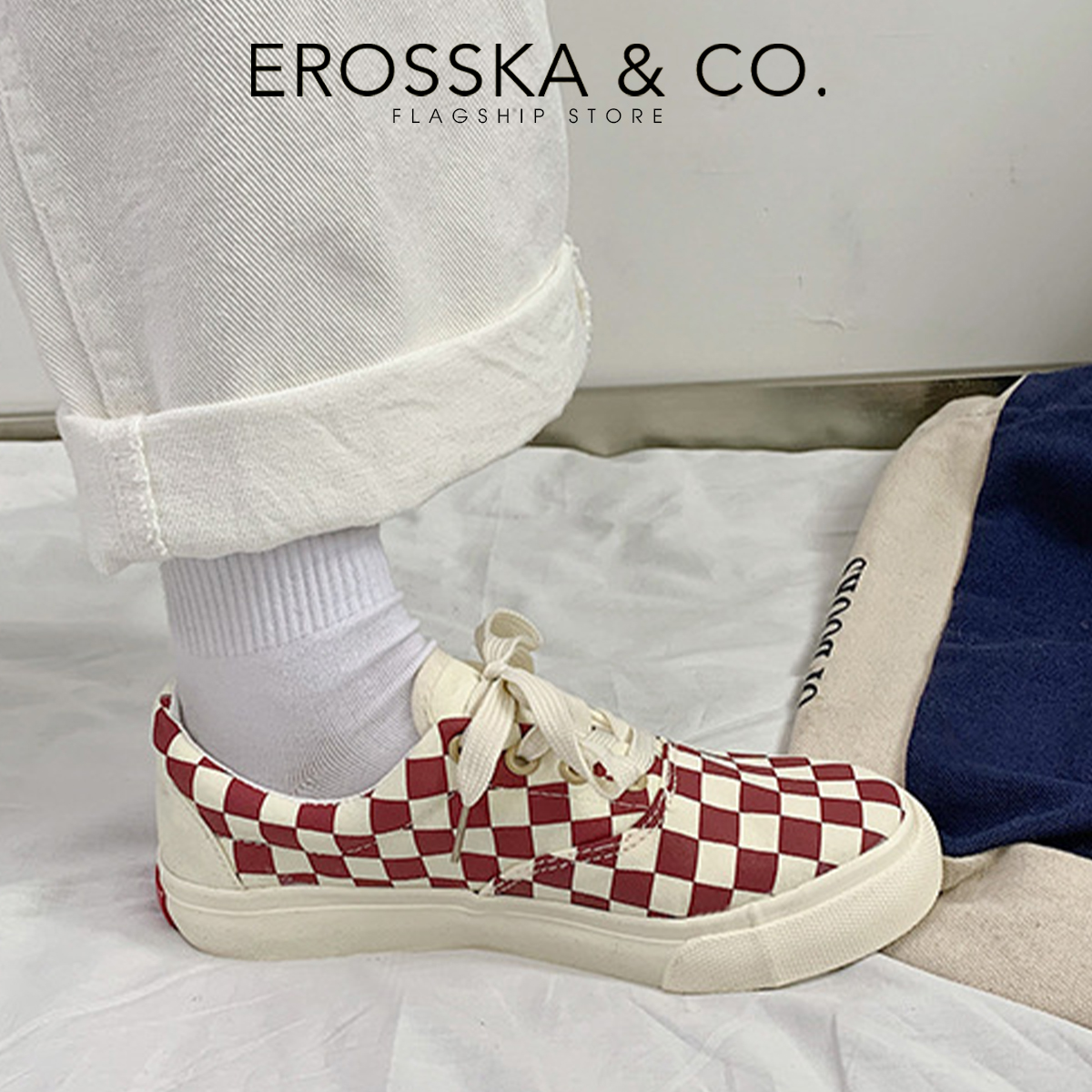 Erosska - Giày sneaker nữ đế bánh mì hoạ tiết caro cá tính- GS016