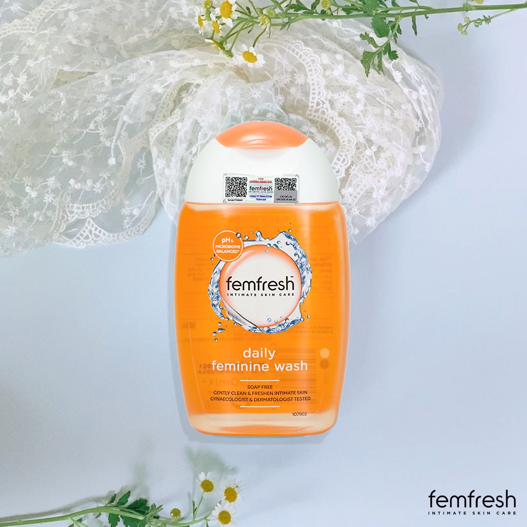 Hình ảnh Dung dịch vệ sinh Anh Femfresh soothing wash giúp làm sạch sẽ, thơm mát, ngăn ngừa viêm, ngứa, nấm phụ khoa - QuaTangMe Extaste