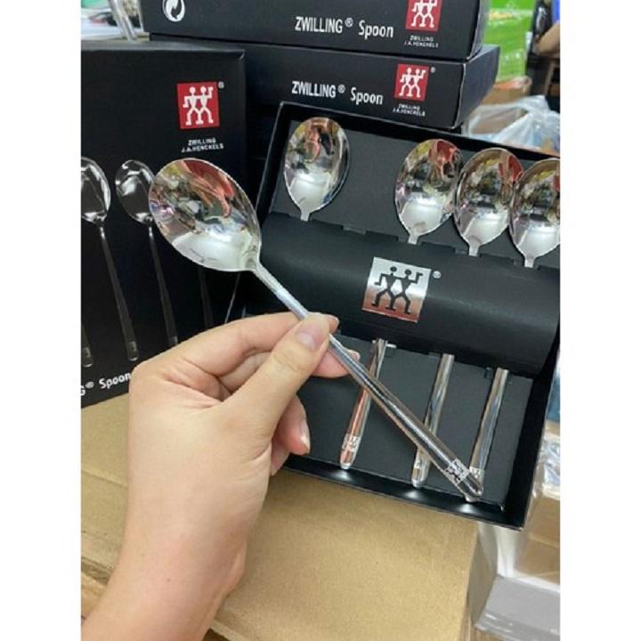 SET 5 THÌA INOX CÓ HỘP ĐỰNG ĐI KÈM SANG TRỌNG