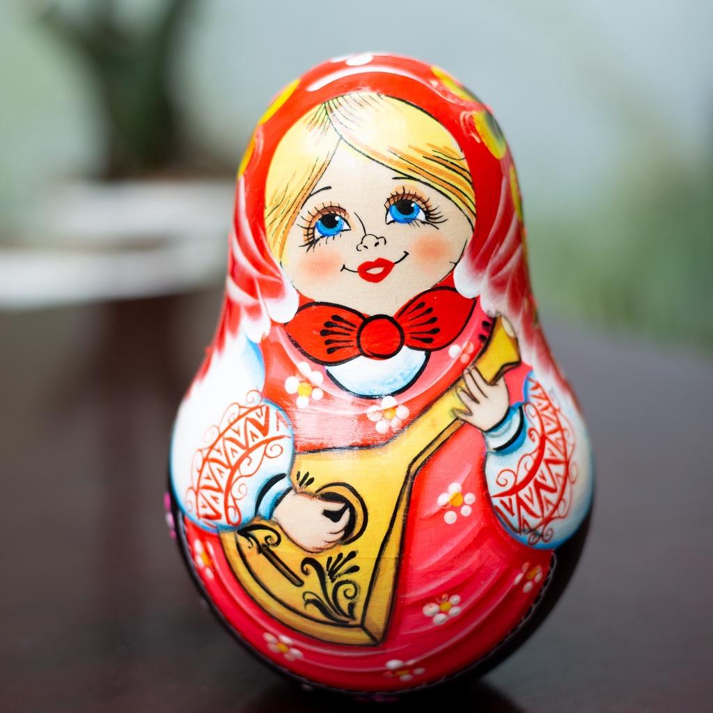 LẬT ĐẬT NGA "CÔ GÁI CHƠI ĐÀN BALALAIKA" 16CM QUÀ LƯU NIỆM NGA CỰC ĐẸP VÀ ĐỘC ĐÁO GIÁ TỐT NHẤT