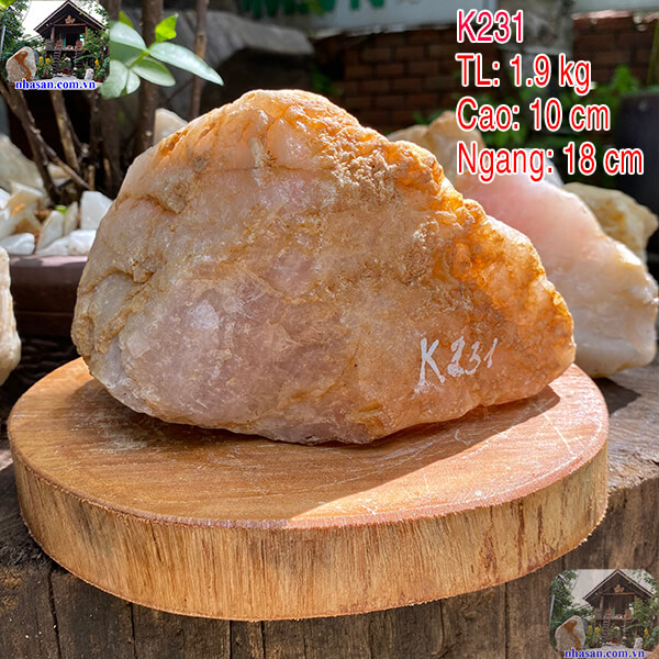 Đá thạch anh hồng thô tự nhiên tuyệt đẹp - 1.9kg