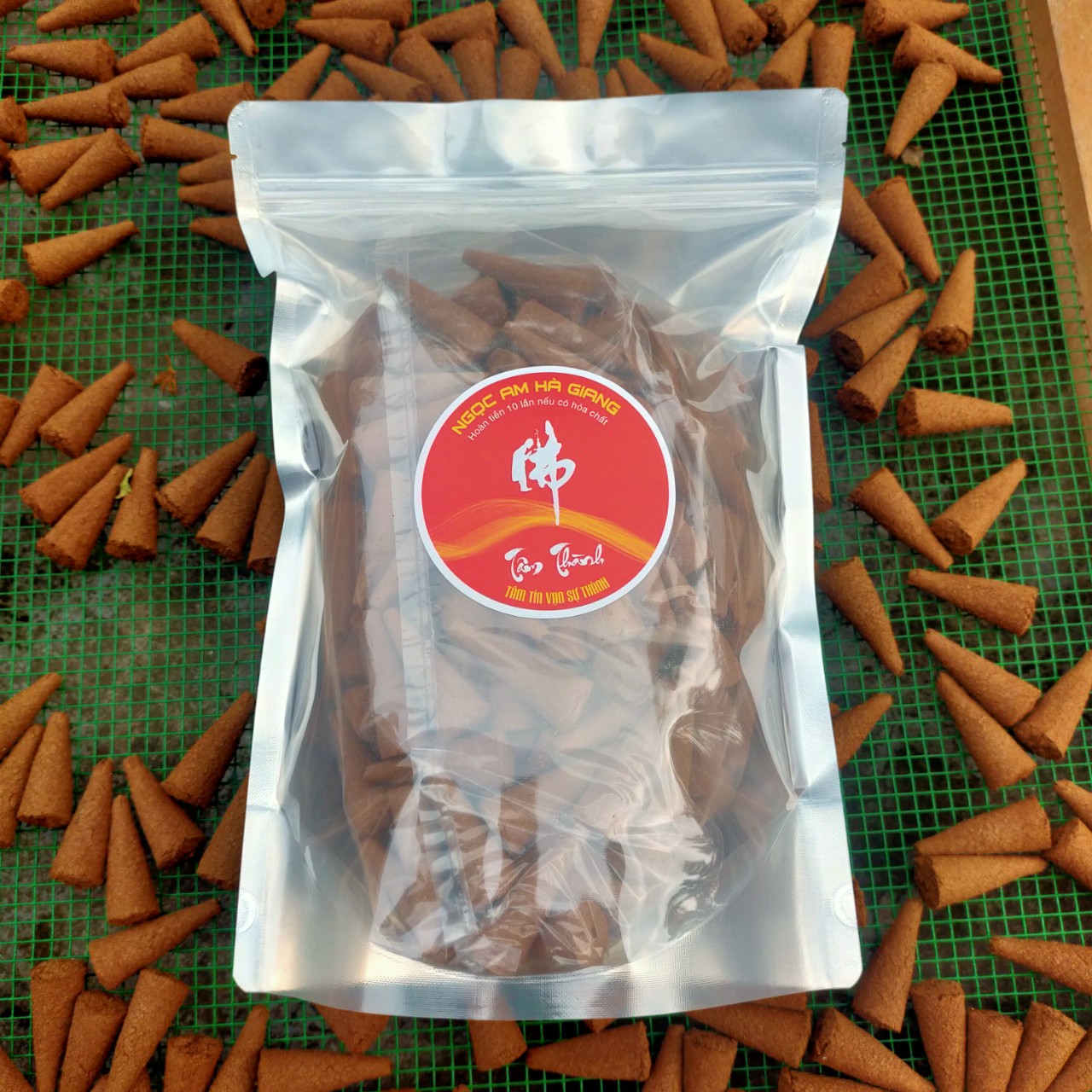 Nụ Hương Bách_Xanh_Nụ Ngọc_Am_Đậm Tinh Dầu_Cực Thơm, Khói Ngược_Cam Kết 100% Không Hóa Chất_Nụ Gỗ Bách_Xanh