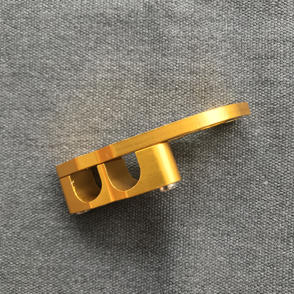 Bát giữ dây dầu cho xe máy