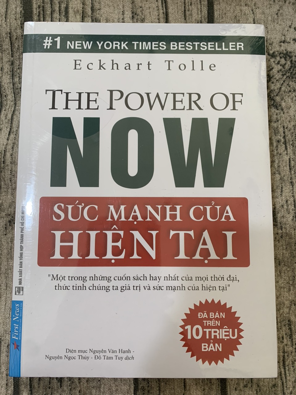 Sức Mạnh Của Hiện Tại