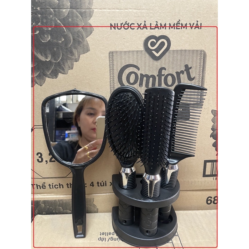 Combo 4 Món Lược Và Gương Cao Cấp Thiết Kế Sang Trọng ,Nhỏ Gọn Tiện Dụng Dễ Mang Theo