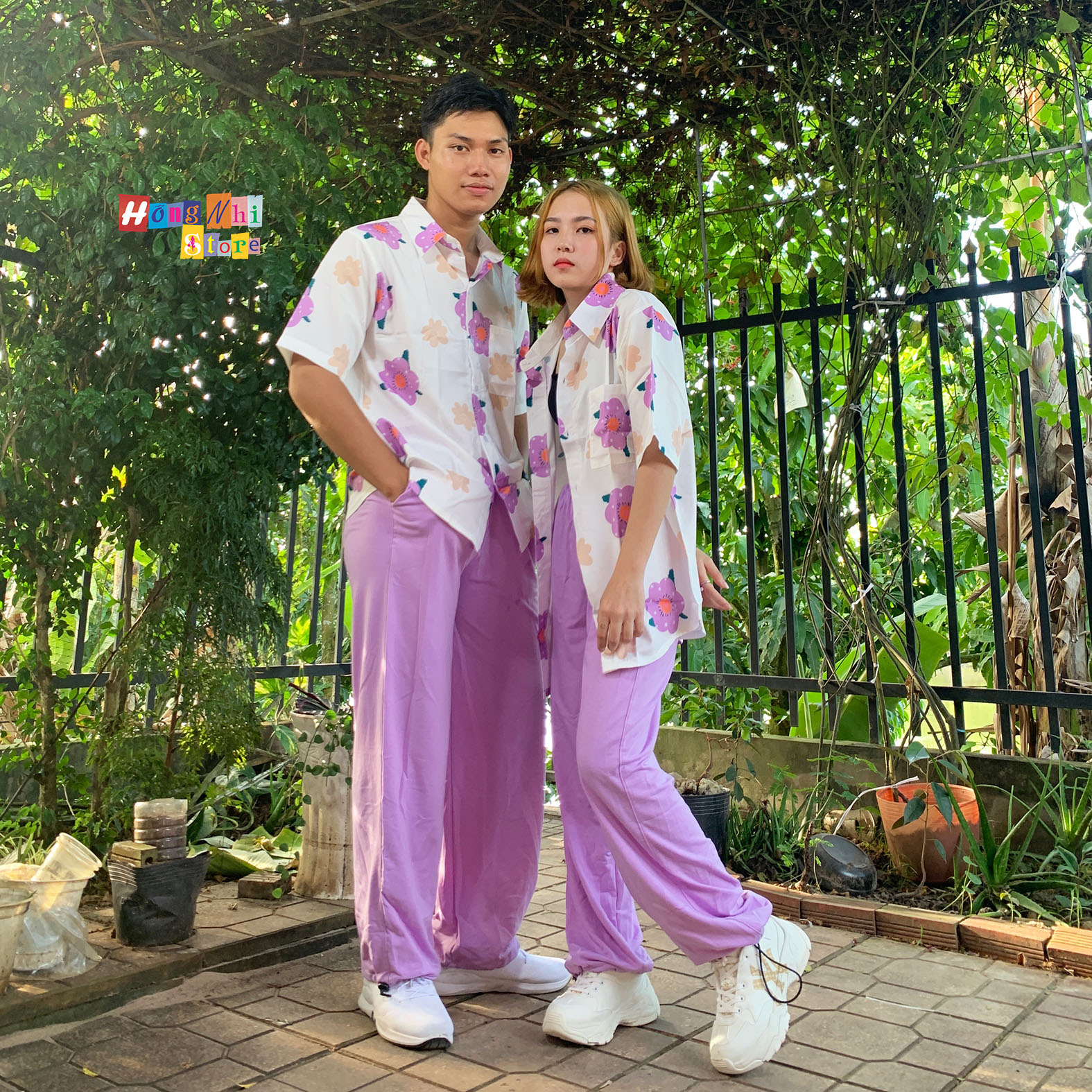 Quần Jogger Basic Ulzzang Unisex Jogger Trơn Dây Rút Lai Ống Rộng Màu Tím - MM