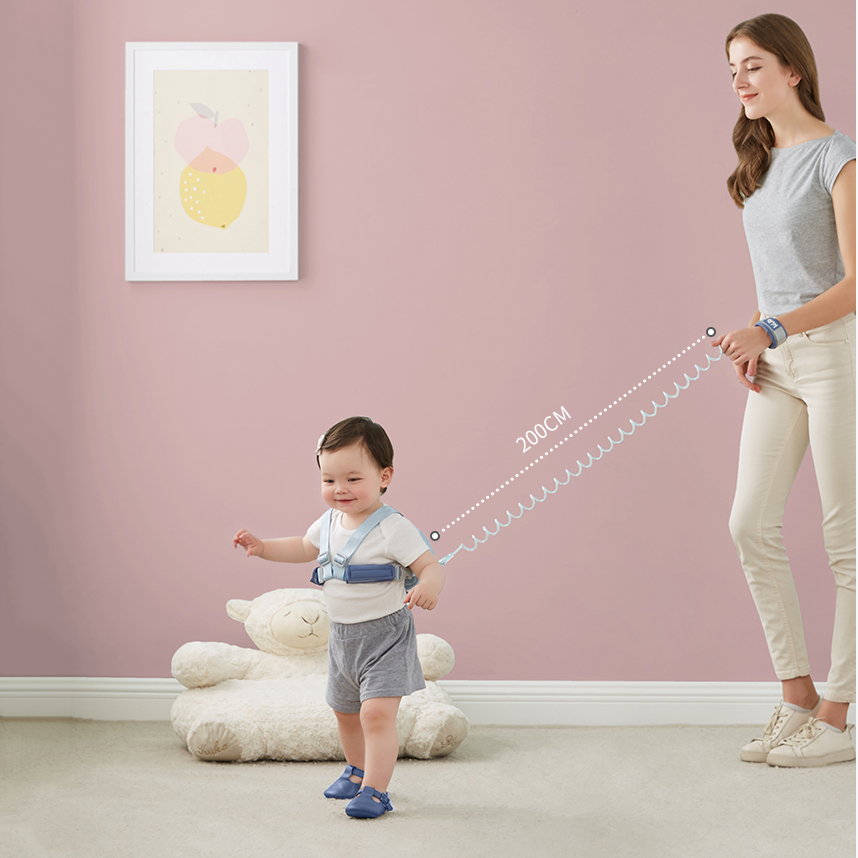 Vòng Đeo Tay Chống Lạc Dài 200cm Kèm Balo Đựng Đồ Dùng Cho Bé