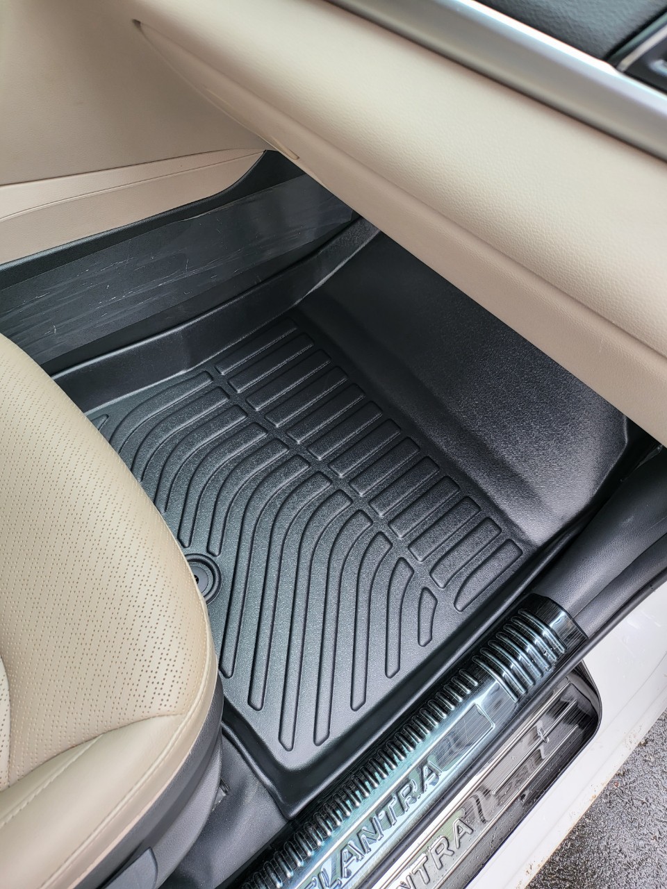 Thảm lót sàn xe ô tô Hyundai Elantra 2017- nay Nhãn hiệu Macsim chất liệu nhựa TPE cao cấp màu đen