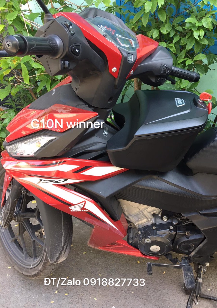 Thùng giữa Givi G10N kèm bát gắn cho xe Winner V1, thùng giữa Winner 150