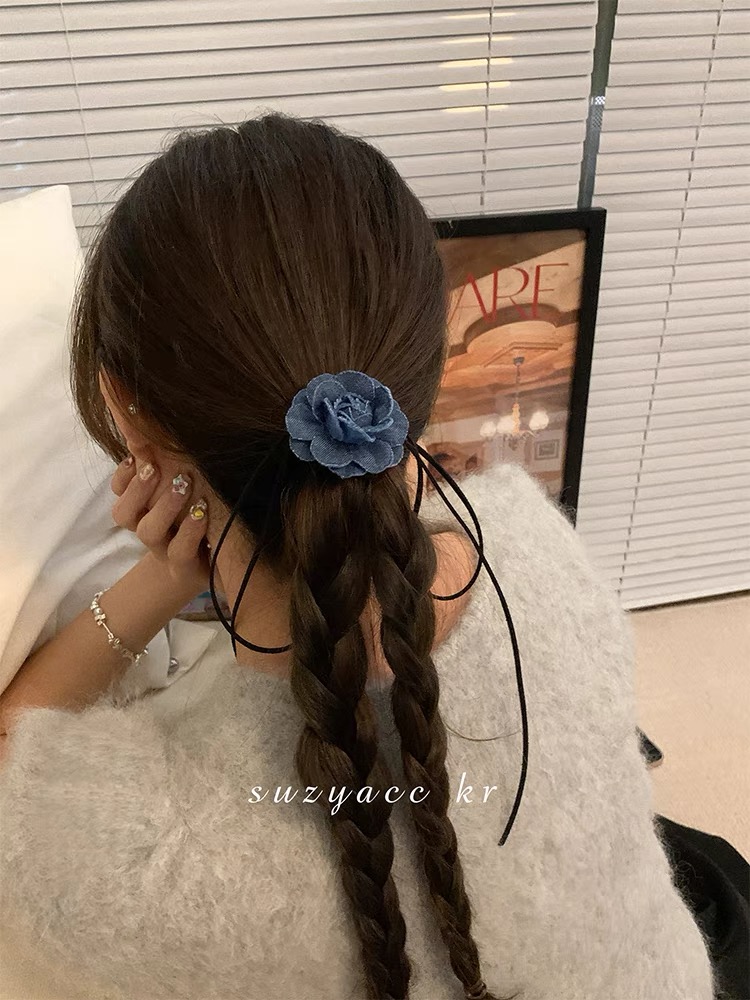 Vòng cổ chocker hoa jean cột nơ hottrend