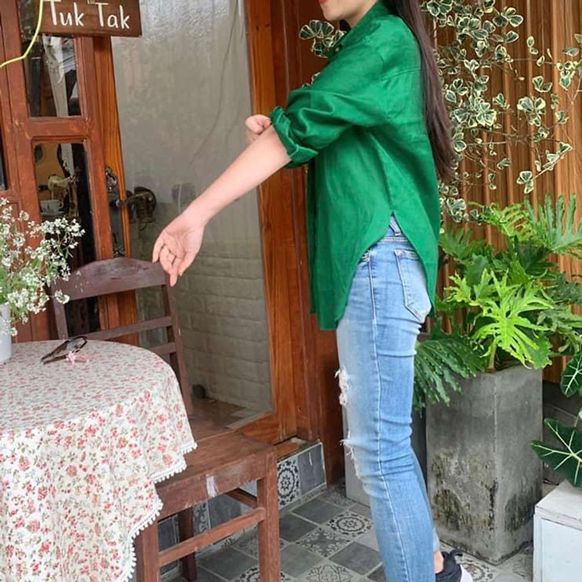 Áo sơ mi nữ Linen bột Premium rớt vai form rộng trẻ trung - Xanh lá thẫm