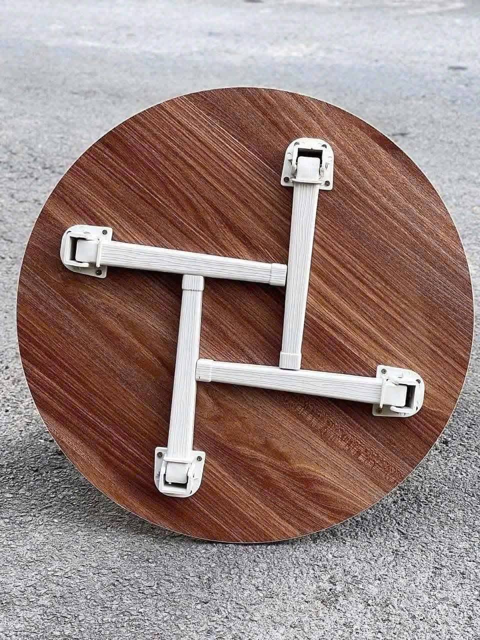 Bàn Tròn Ngồi Bệt Gấp Gọn Tiện Lợi Dễ Dàng Di Chuyển Làm Bàn Decor Siêu Xinh - Giao màu ngẫu nhiên