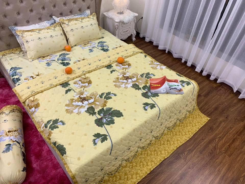 Chăn Hè Hoa Lá Hàn Quốc Siêu Nhẹ Chất Liệu Cotton Poly Thấm Hút Mồ Hôi Thoáng Mát, Mền Chần Bông 3 Lớp Mẫu Cúc Vàng
