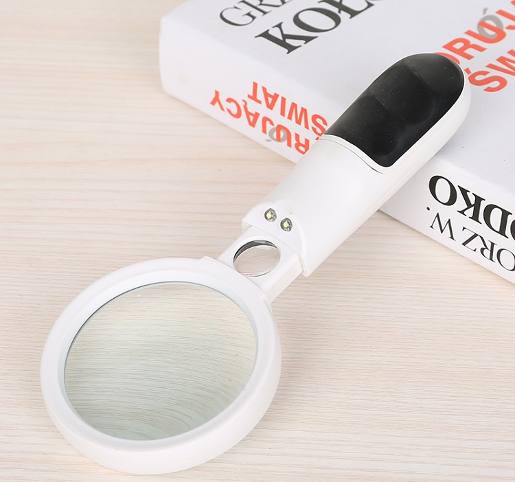 Kính lúp đọc sách 3X-20X cầm tay có đèn LED hỗ trợ chiếu sáng 7B-5A