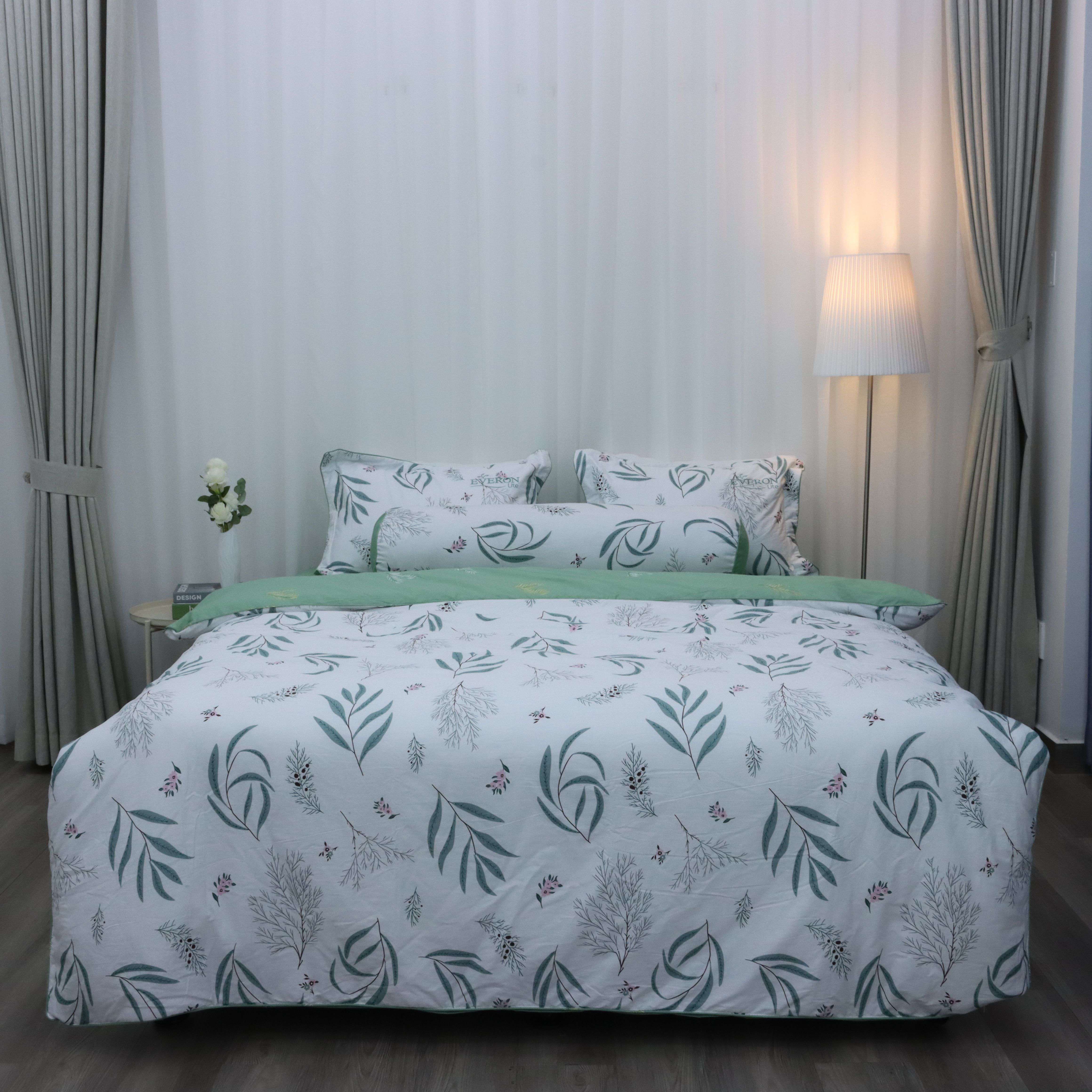 Chăn bốn mùa Cotton Xanh phối Trắng Everon Lite ELCP201