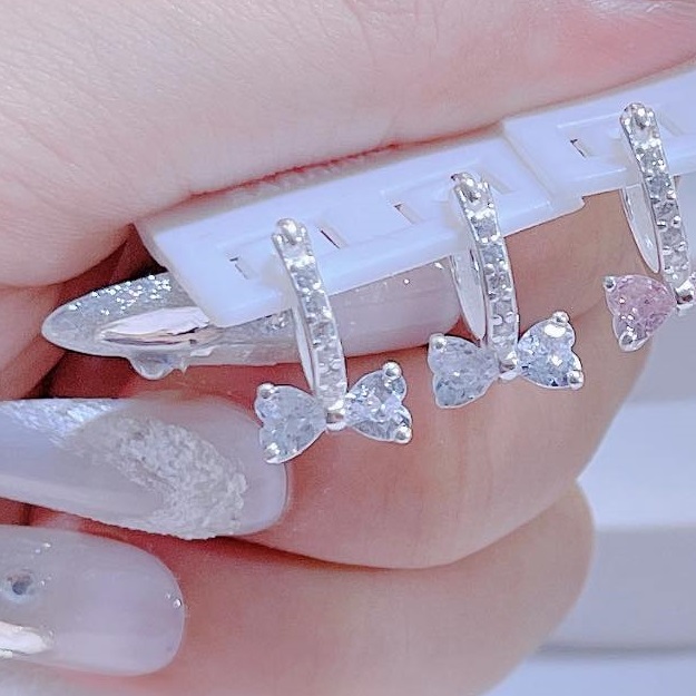 Bông tai bạc nơ đá chất liệu bằng bạc s925 MS065e