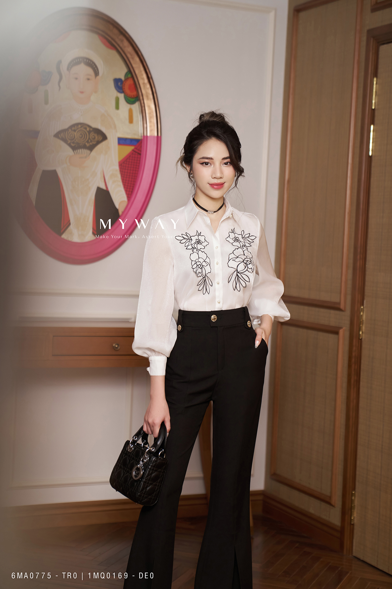 Áo Sơ Mi Công Sở Nữ My Way Cổ Đức Tay Bồng Bo Gấu Đính Hoa Cao Cấp 6MA0775