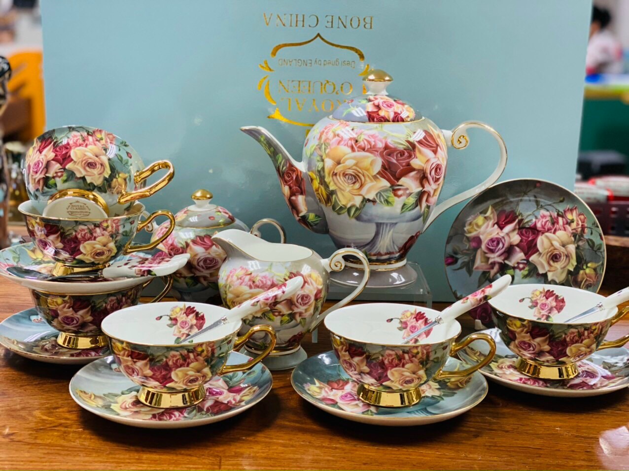 Bộ ấm chén pha trà sứ xương 15pcs hoa hồng cao cấp