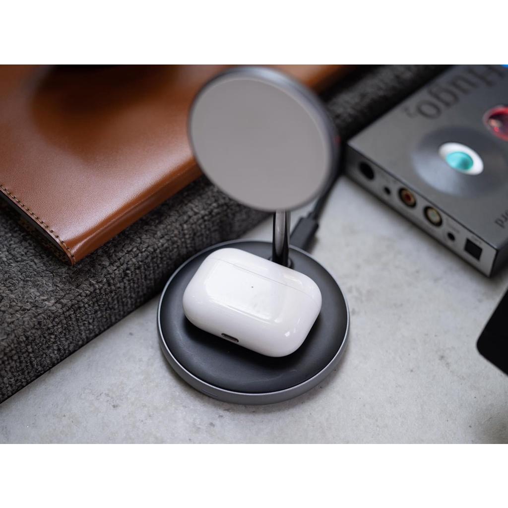 Bộ Sạc Không Dây HYPERJUICE MAGNETIC 2 IN 1 WIRELESS CHARGING STAND dành cho  IPHONE 12 SERIES &amp; AIRPODS - HJ461 - Hàng Chính Hãng