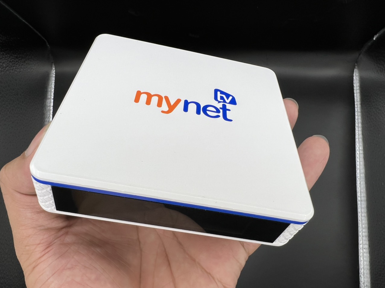 Box Mytv Net - Ram 4G/32G - Hàng Chính Hãng - Truyền Hình OTT miễn phí 12 tháng - Tích Hợp Tìm Kiếm Giọng Nói
