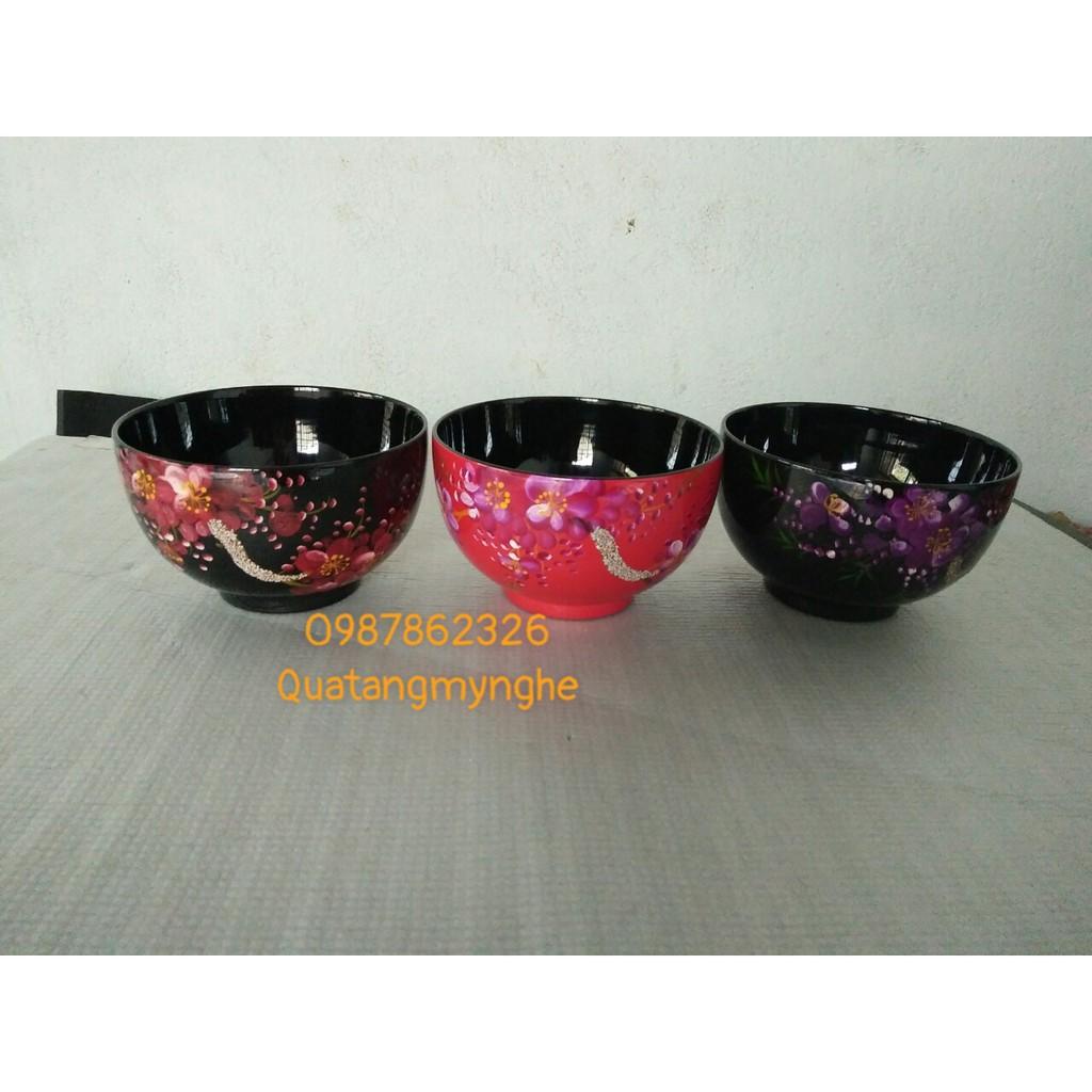 Bát gỗ sơn mài