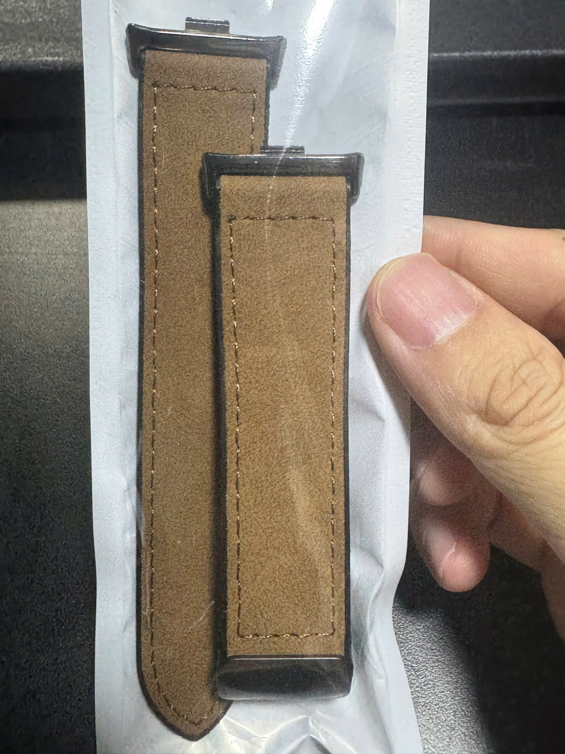 Dây đeo khóa từ tính dành Cho đồng hồ thông minh Redmi Watch 4 - Redmi Watch 5 - Mi band 8 Pro - Dây da đeo 22mm cho smartwatch - Hàng nhập khẩu