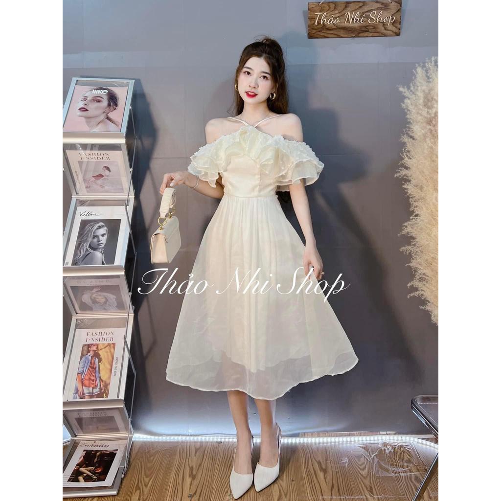 Đầm maxi yếm bánh bèo trễ vai chất tơ nhũ màu kem dự tiệc sinh nhật cực xinh