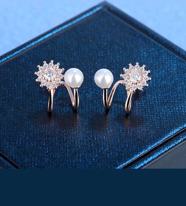 Bông tai hoa mặt trời nạm đá zircon BHBT215