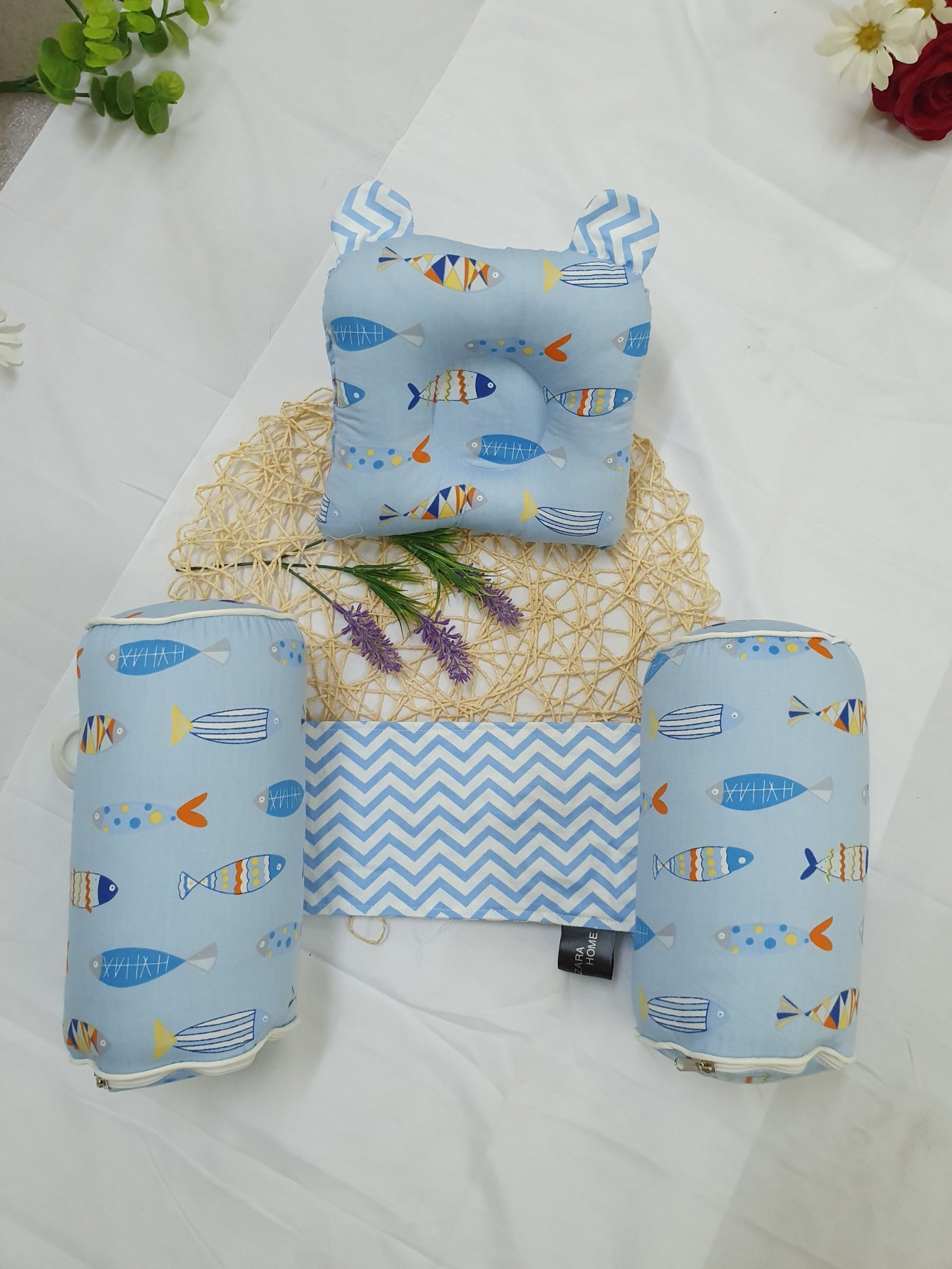 Bộ Gối Lõm, Gối Chặn chống bẹp đầu, méo đầu, móp đầu, con ngủ ngon giấc cho em bé và trẻ sơ sinh