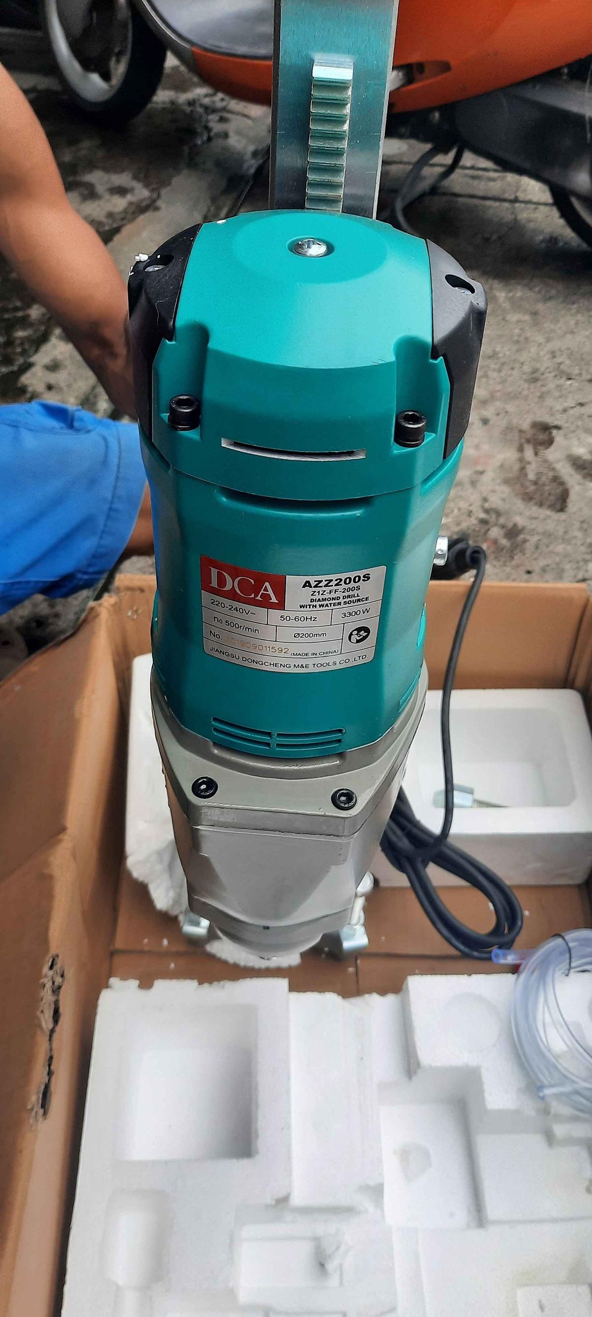 MÁY KHOAN ĐÁ 200MM 3300W DCA AZZ200S - HÀNG CHÍNH HÃNG