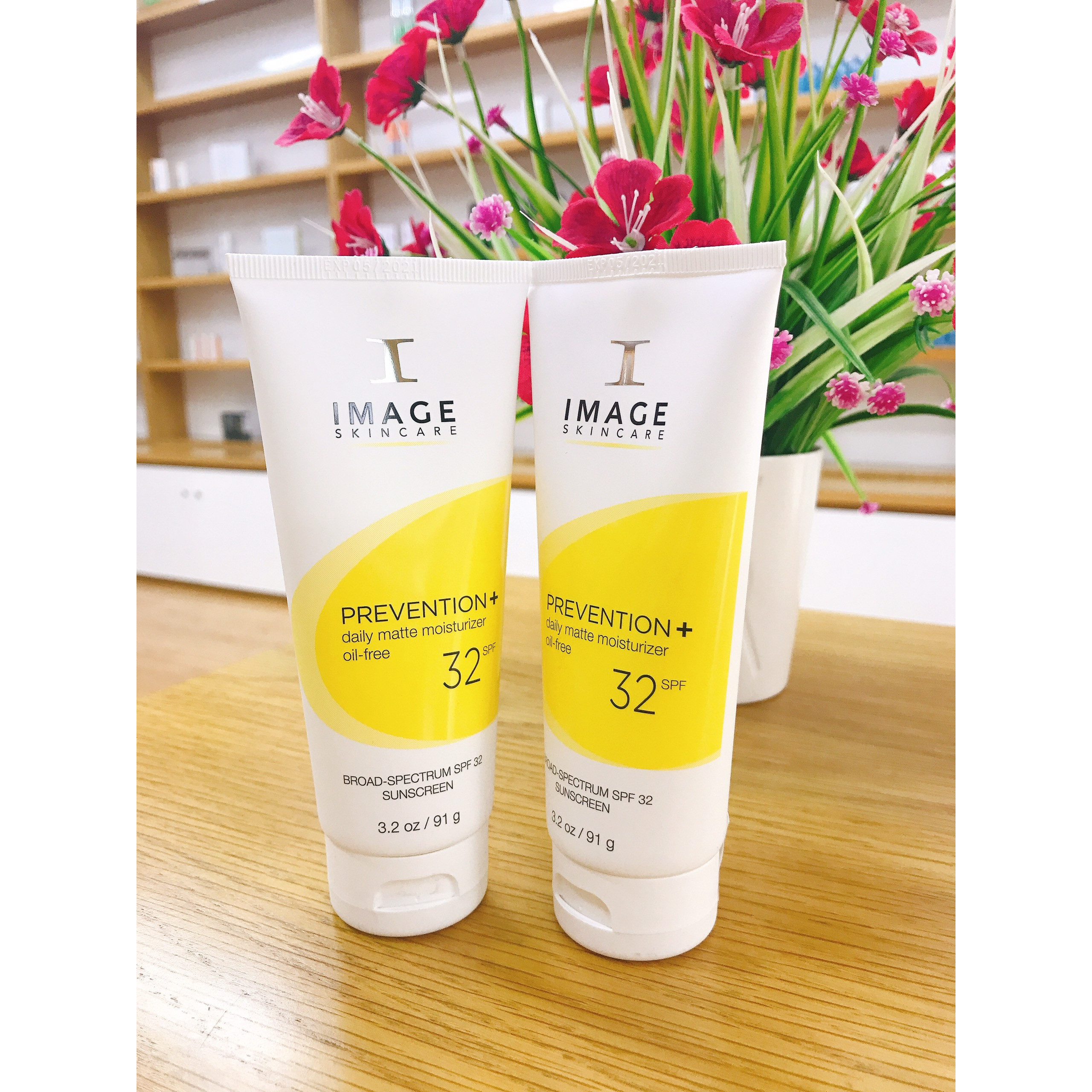 Kem Chống Nắng Image Skincare SPF32 MINI (7g)