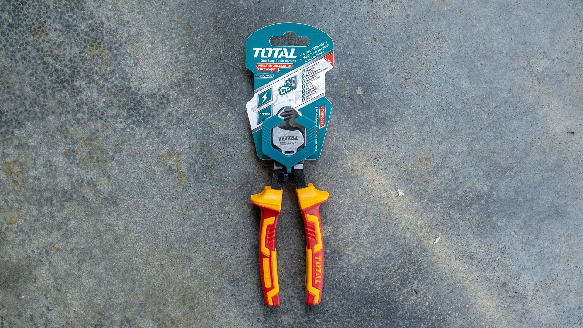 KÌM CẮT CÁP CÁCH ĐIỆN 6"/160MM TOTAL THTIP2761 - HÀNG CHÍNH HÃNG