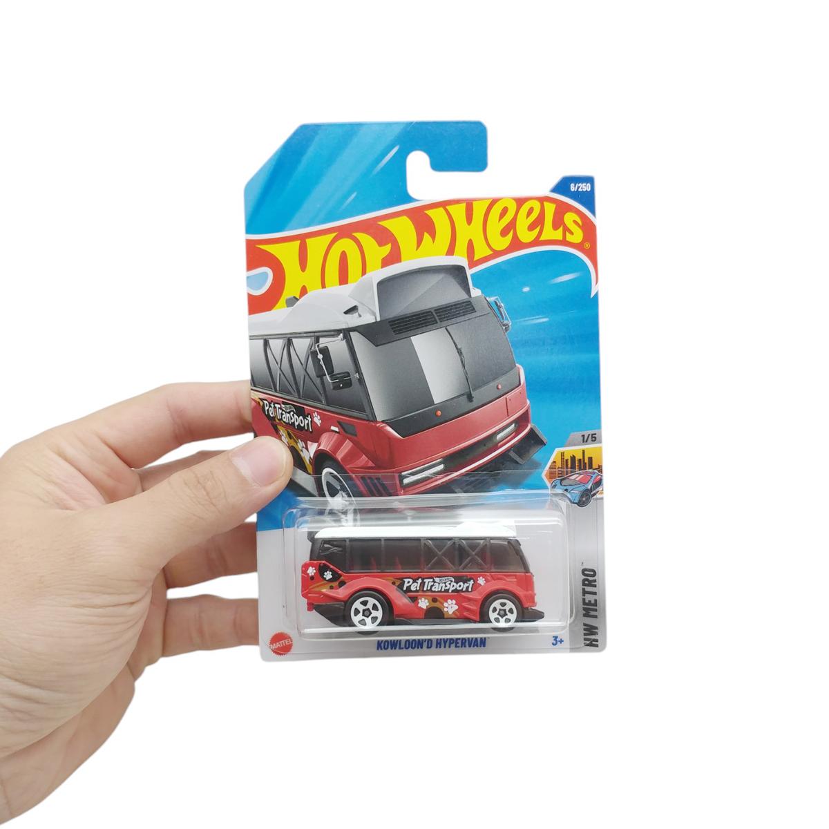 Siêu Xe Hot Wheels C4982 - 6/250 - Kowloon'd Hypervan (Mẫu Màu Giao Ngẫu Nhiên)