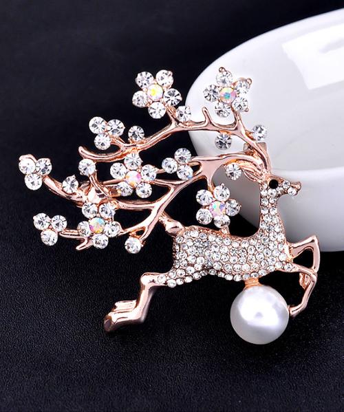 Cài áo thời trang hình hươu đính đá cao cấp (GC62)