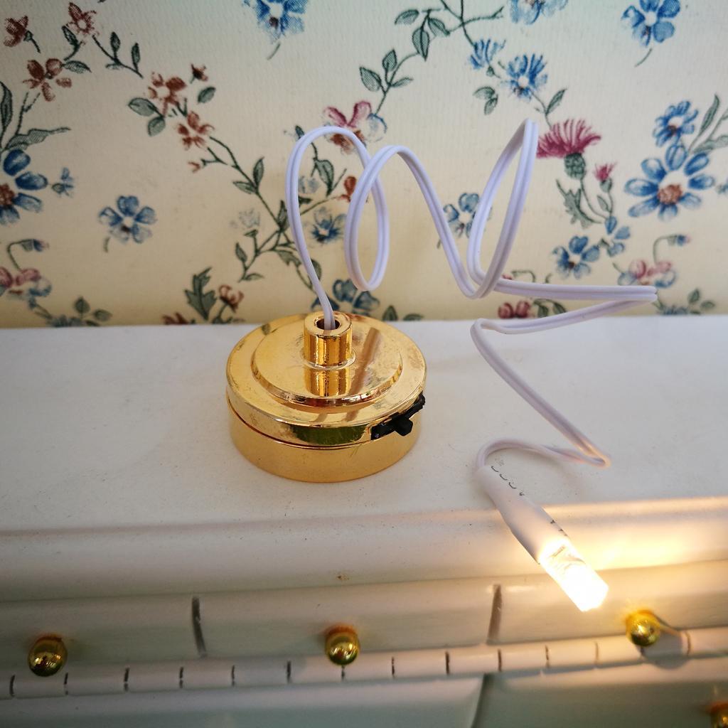 Antique 1:12 Scale Doll House LED Light Miniature Furniture Room Model