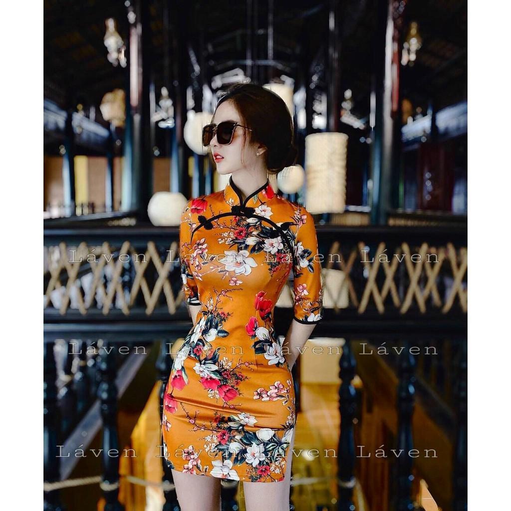 Đầm body cổ tàu tay lỡ hoạ tiết siêu xinh