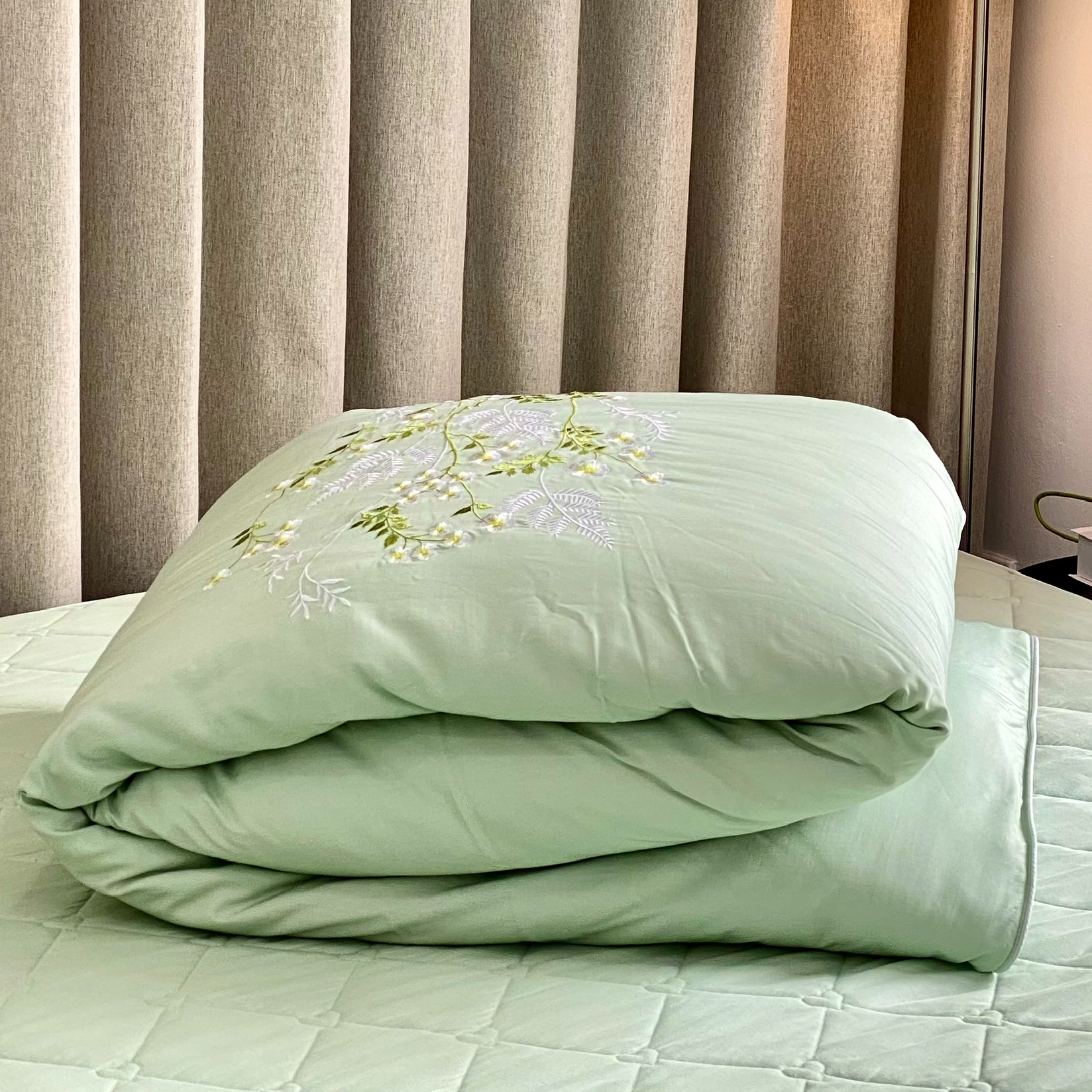 Chăn bốn mùa Hàn Quốc K-Bedding by Everon MicroTencel Xanh Ngọc KMTS103 200*220cm