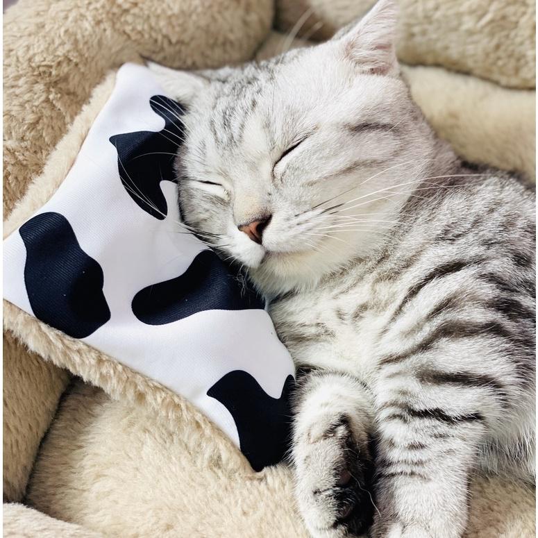Hình ảnh Nệm vuông cho chó mèo 45x55 cm họa tiết Bò sữa xinh xắn , vải lông cừu + gòn bi 3D cực êm , đường may chắc chắn