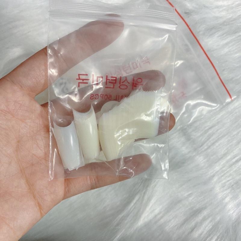 Móng nối form vuông, móng tip form vuông