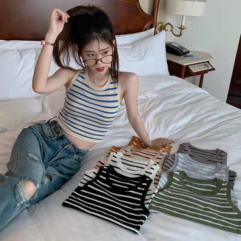 MS735 Áo sát nách nữ len dệt kim kẻ ngang cổ yếm croptop