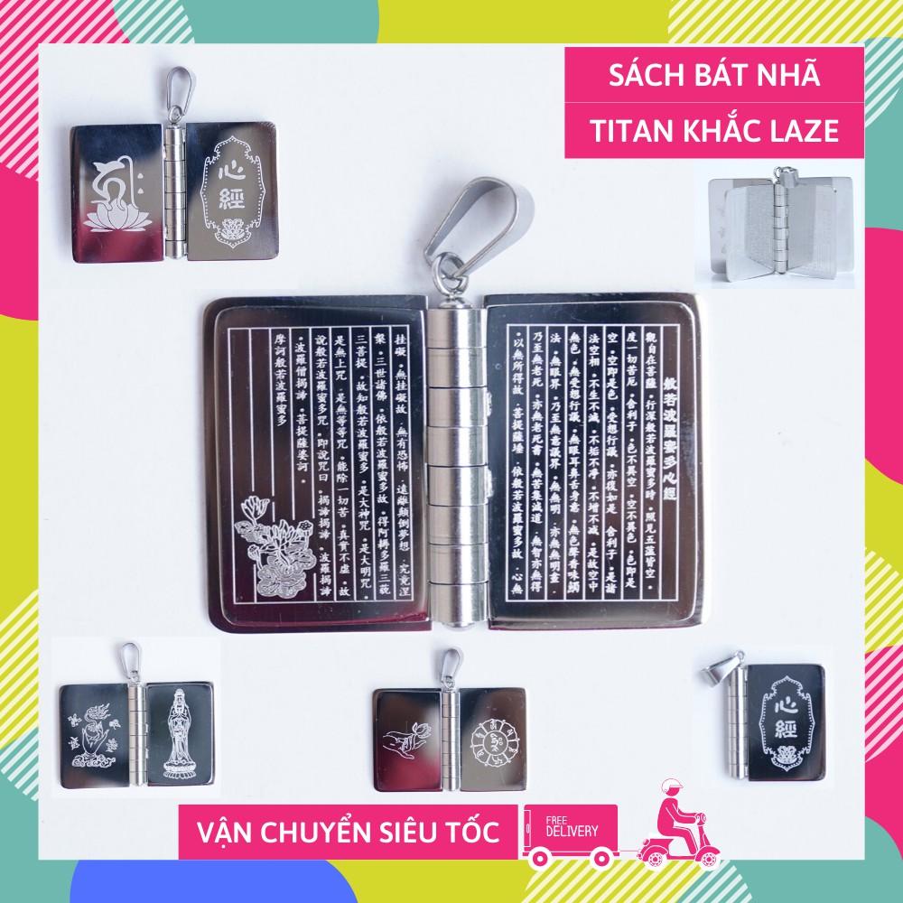 Cuốn sổ Bát Nhã Tâm Kinh khắc laze bằng titan làm mặt dây chuyền, móc khóa mang theo bên mình