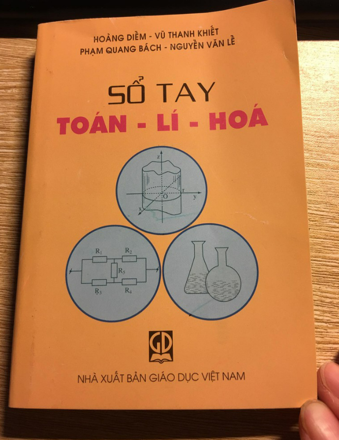 Sách - sổ tay Toán lí hóa