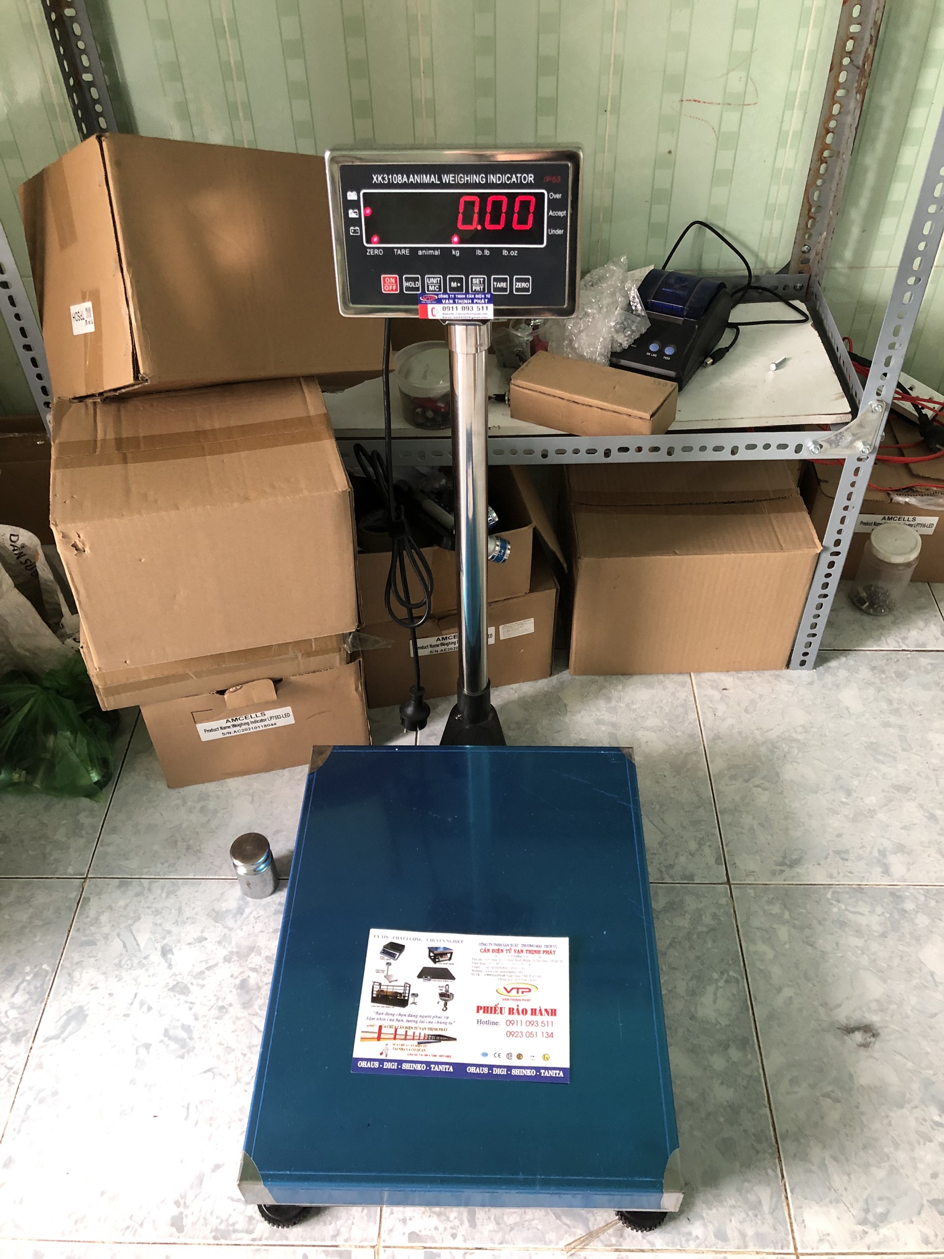 Cân Bàn Điện Tử JWI-520 100 KG